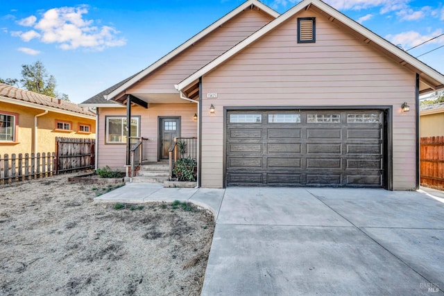 view of front facade featuring a garage