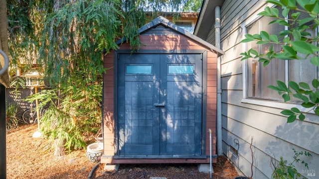 705 Tupper St, Santa Rosa, CA 95404 - view of shed