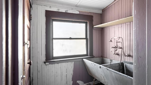 14090 Winnie St, Walnut Grove, CA 95690 - bathroom featuring wood walls