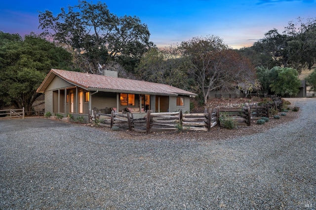 view of front of house featuring a porch