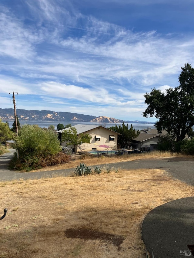 property view of mountains