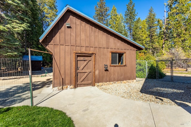 view of outbuilding