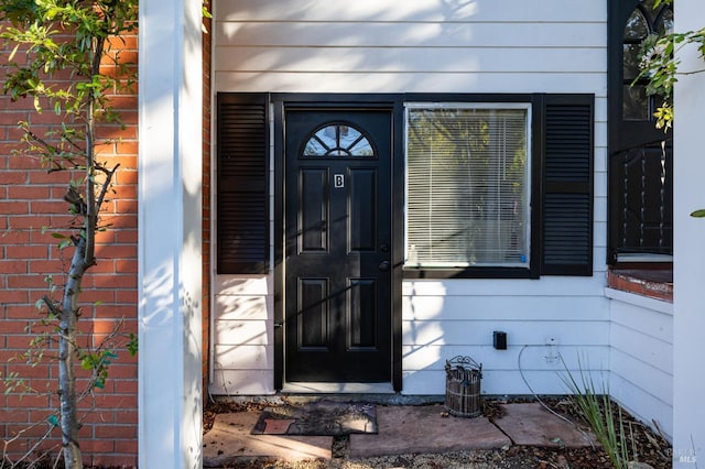 view of property entrance