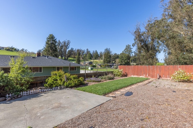 840 W Railroad Ave, Cotati, CA 94931 - view of yard with a patio and fence