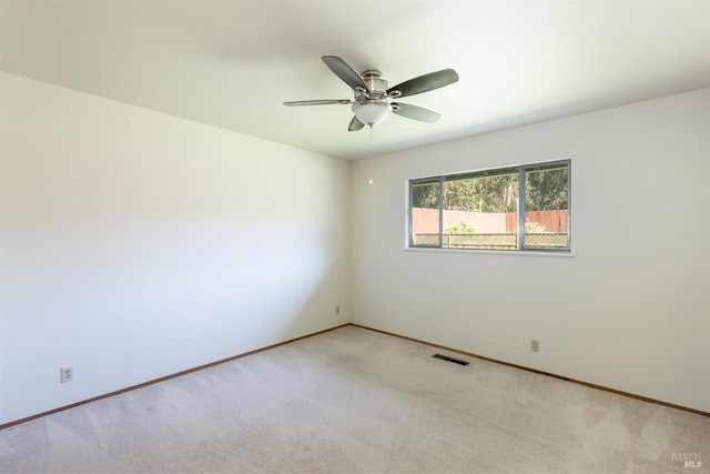 840 W Railroad Ave, Cotati, CA 94931 - carpeted spare room featuring baseboards, visible vents, and ceiling fan