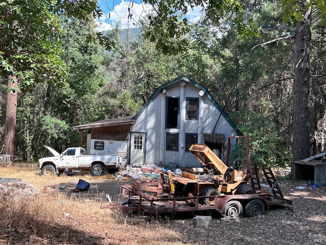 view of outdoor structure