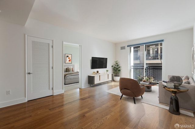 living room with wood-type flooring