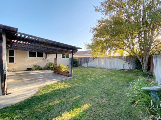 view of yard featuring a pergola and a patio