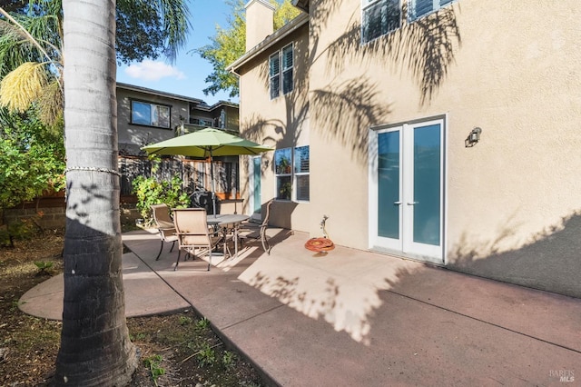 view of patio with outdoor dining space