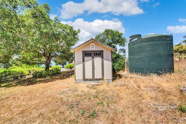 view of outbuilding