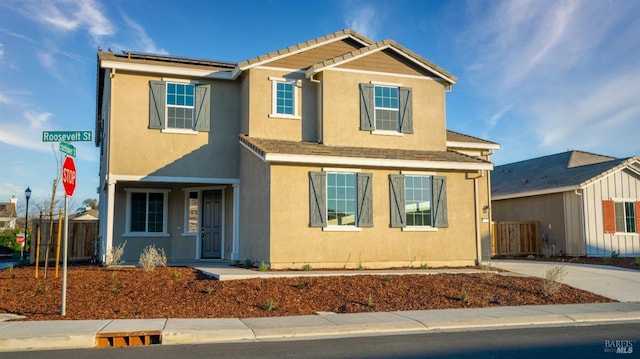 view of front of property