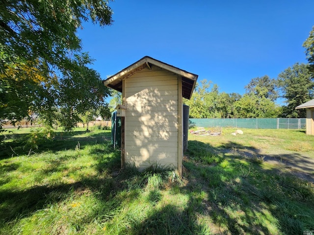 view of outbuilding