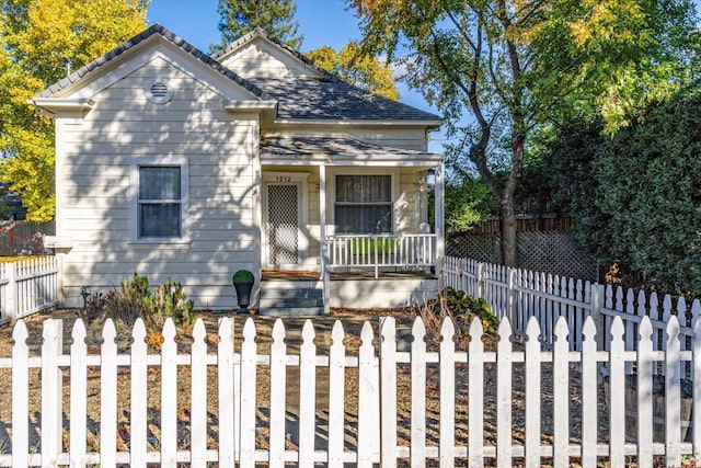 view of front of house with a porch