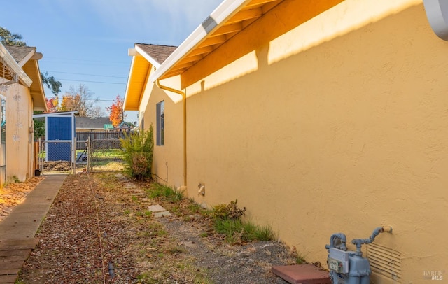 view of home's exterior