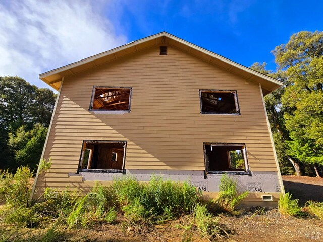 32120 Shimmins Ridge Rd, Willits, CA 95490