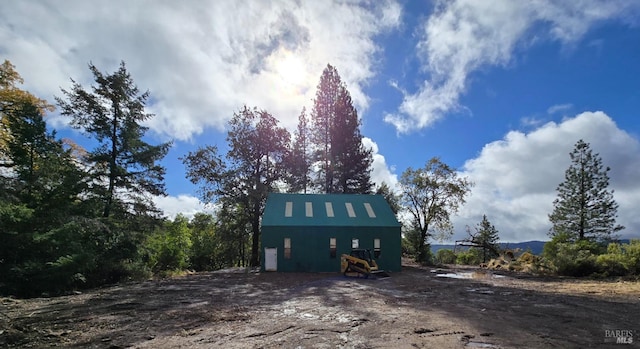 32120 Shimmins Ridge Rd, Willits, CA 95490