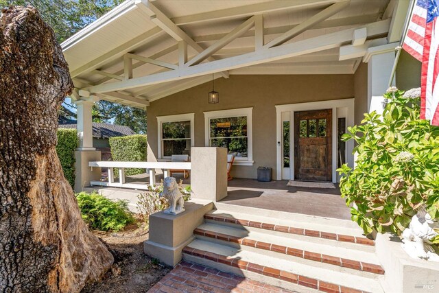 view of property entrance