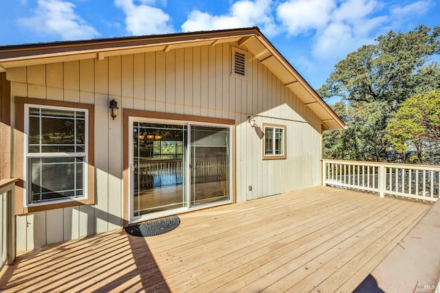 19316 N Shore Ct, Hidden Valley Lake, CA 95467 - view of wooden deck