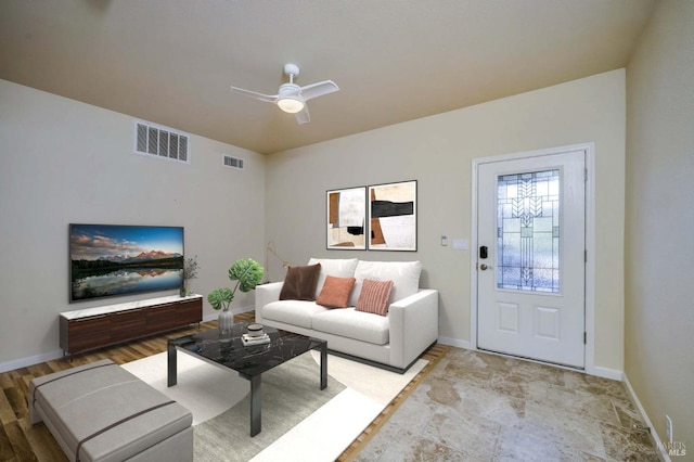 19316 N Shore Ct, Hidden Valley Lake, CA 95467 - living room with baseboards, visible vents, and ceiling fan