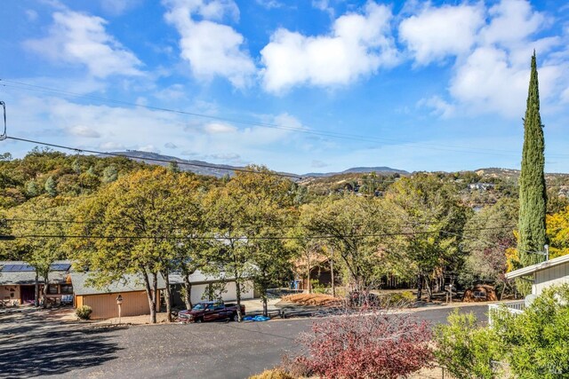 19316 N Shore Ct, Hidden Valley Lake, CA 95467 - mountain view