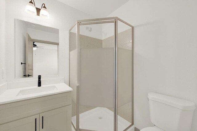 bathroom featuring vanity and ceiling fan