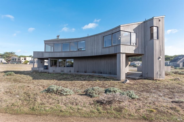 view of rear view of house