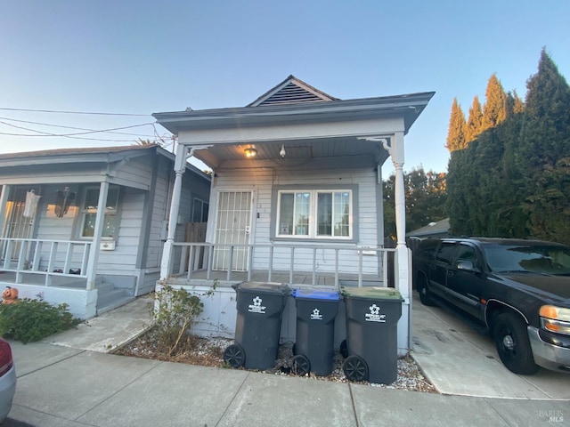 bungalow featuring a porch