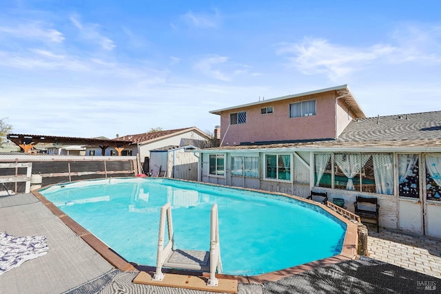 view of swimming pool