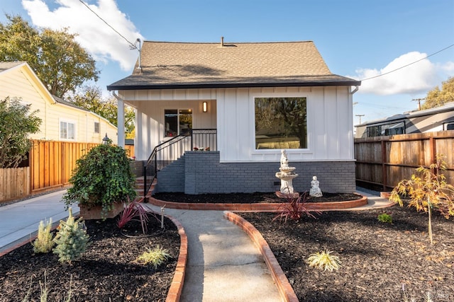 view of front of house with a porch