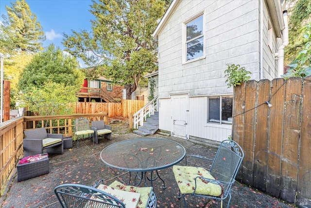 view of patio with outdoor lounge area