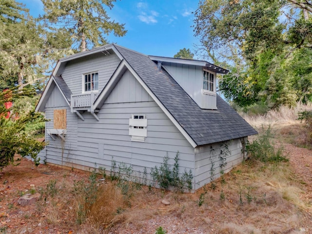 view of property exterior