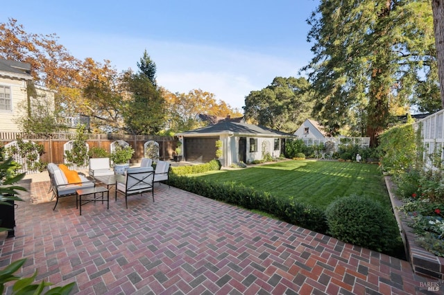 view of patio with outdoor lounge area