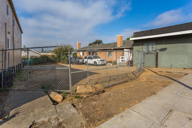 Listing photo 2 for 7931 Macarthur Blvd, Oakland CA 94603