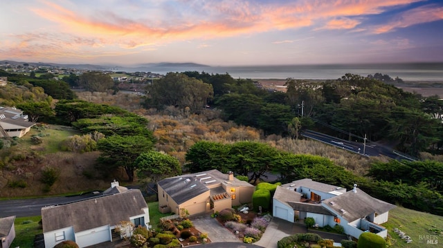 view of aerial view at dusk