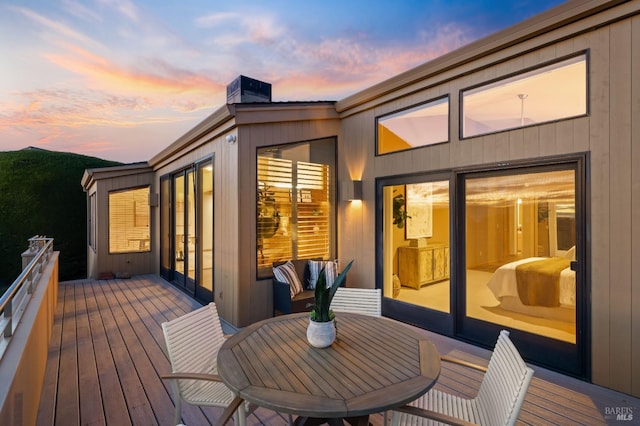 view of deck at dusk