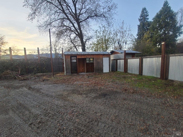 Listing photo 3 for 23865 Greely St, Covelo CA 95428