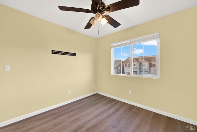 unfurnished room featuring wood-type flooring and ceiling fan