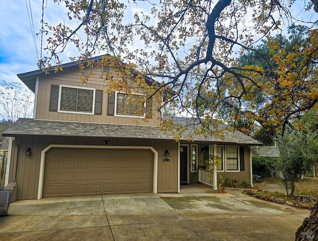 view of front facade with a garage