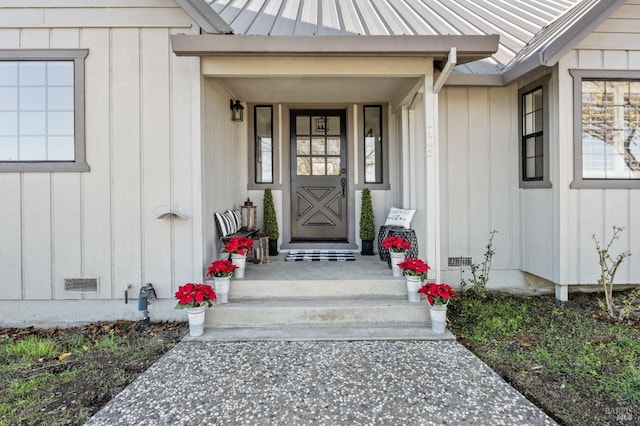 view of property entrance