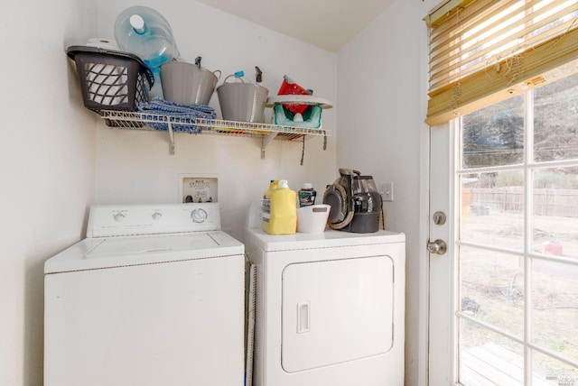 laundry room featuring independent washer and dryer