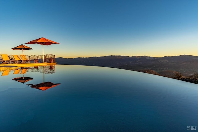 water view featuring a mountain view