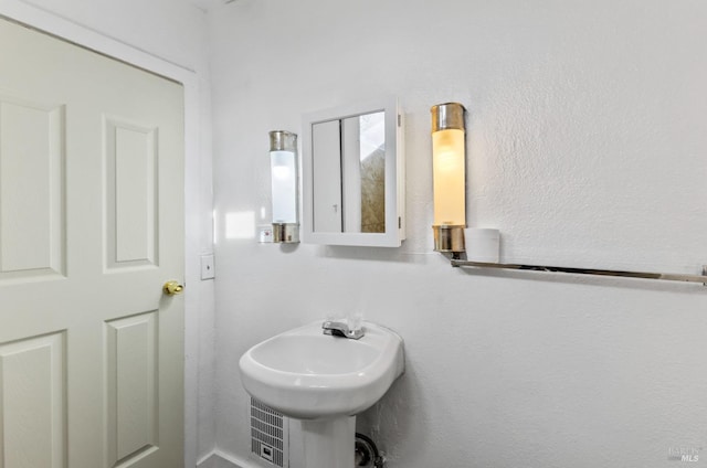 bathroom with sink