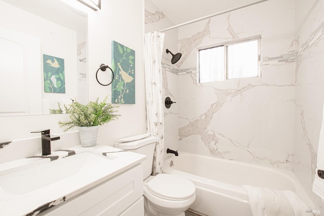 full bath featuring toilet, shower / bathtub combination with curtain, and vanity