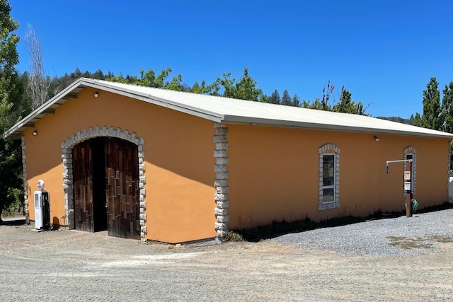 view of home's exterior