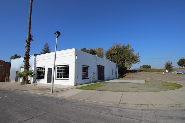 view of building exterior