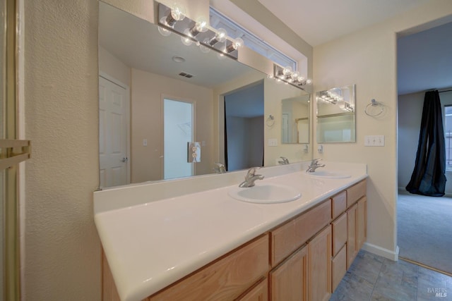 bathroom with vanity