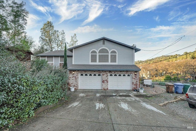 view of front facade with a garage