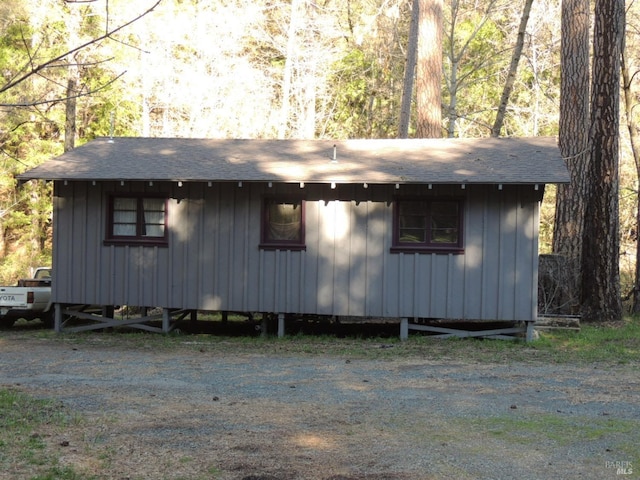 view of side of property