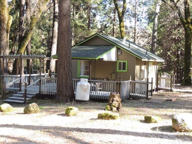 view of front facade with a deck