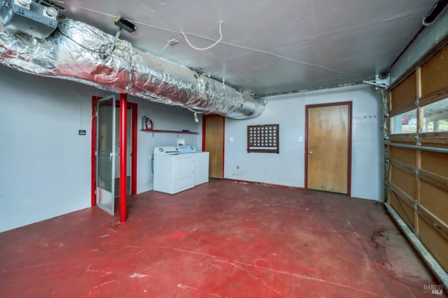 basement featuring washing machine and dryer